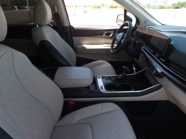 2025 Kia Carnival SX