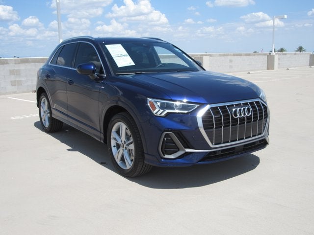 2023 Audi Q3 S line Premium Plus