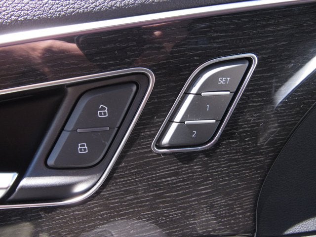 2023 Audi Q7 Prestige